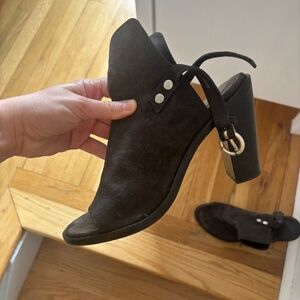 Lightly Worn Rag & Bone Suede Peep Toe Block Heel